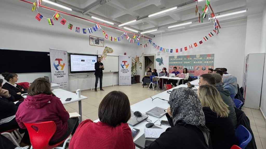 TBA Akademi uzmanları rehberliğinde yenilikçi düşünme ve proje fikri doğrulama aşaması